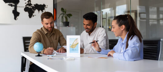 new-travel-tourism-banner