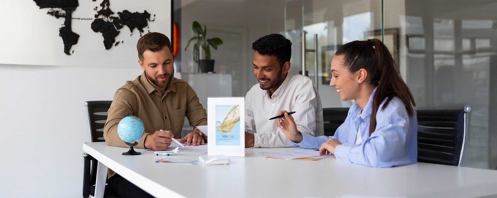 new-travel-tourism-banner